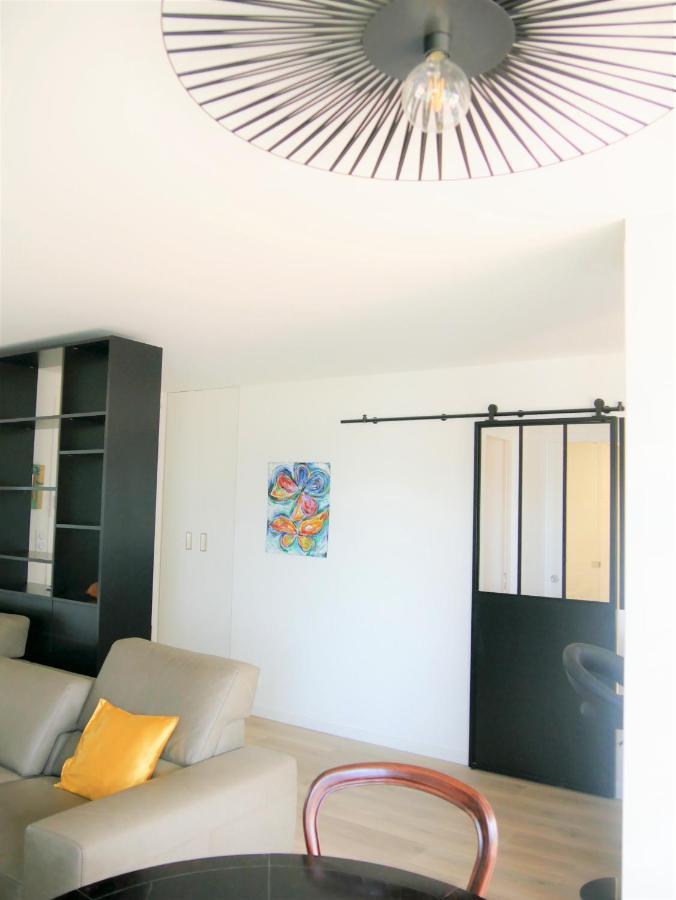 Apartment Front De A Carnac